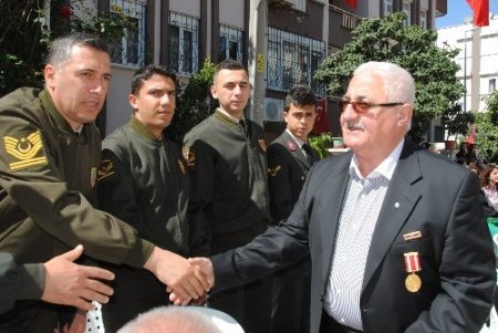 Şehit Üsteğmen Şarlak, şehadetinin birinci yıl dönümünde dualarla anıldı