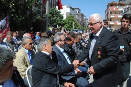 Şehit Üsteğmen Şarlak, şehadetinin birinci yıl dönümünde dualarla anıldı