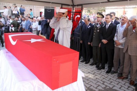 Şehit Uzman Onbaşı Ersan Sancı, memleketi Samsun’da toprağa verildi