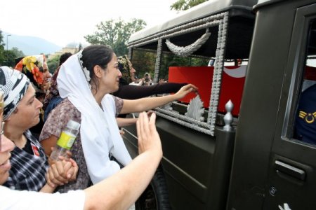Şehit Yıldırım, Dualarla Uğurlandı