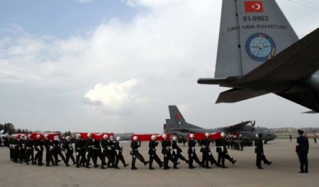 Şehitler, Diyarbakır’dan memleketlerine gönderildi (1)