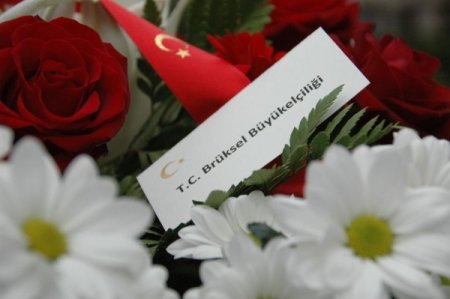 Şehitler Brüksel’de Anıldı