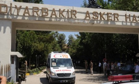 Şehitler İçin Diyarbakır’da Tören Yapıldı