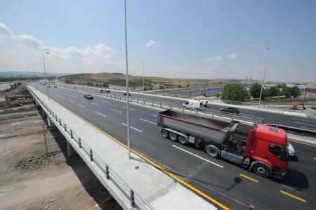 Şeker Fabrikası Kavşağı’nın Sincan Gidiş-geliş Kısmı Yarın Trafiğe Açılıyor