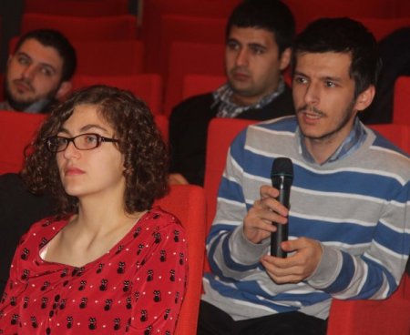 Sekiz üniversiteden 60 öğrenci anayasa çalışmalarını tartıştı