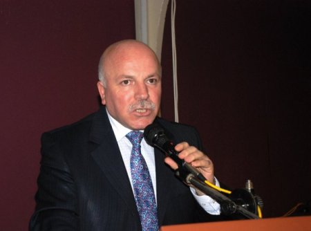 Sekmen: İzmirlilere Hizmet Aşkımızı Göstermek İstiyoruz