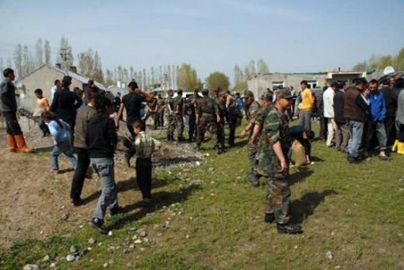 Sel Sonrası Ağrı'da İncelemelerde Bulunan Çiçek: Sıkıntıları Bakanlar Kurulu'na Götüreceğiz