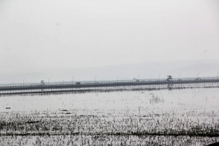 Sel suları Hatay Havaalanı'nı tehdit ediyor