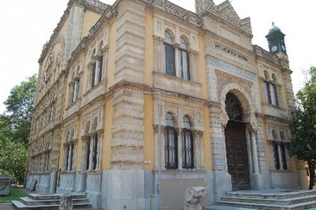 Selanik'in iflah olmaz kozmopolit başkanı istedi; Yeni Cami açıldı