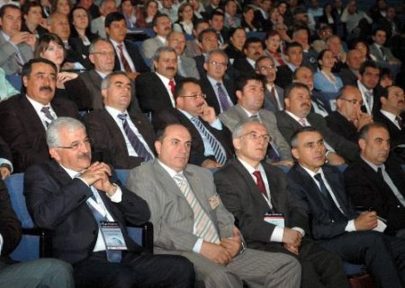 Selçuk Üniversitesi Akademisyenleri Yurt Dışına Açılıyor