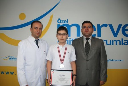 Selçuklu Abdullah Aymaz Ortaoukulu’na TÜBİTAK’tan gümüş madalya