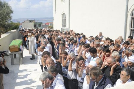 Selde hayatını kaybeden Fatma Metin toprağa verildi