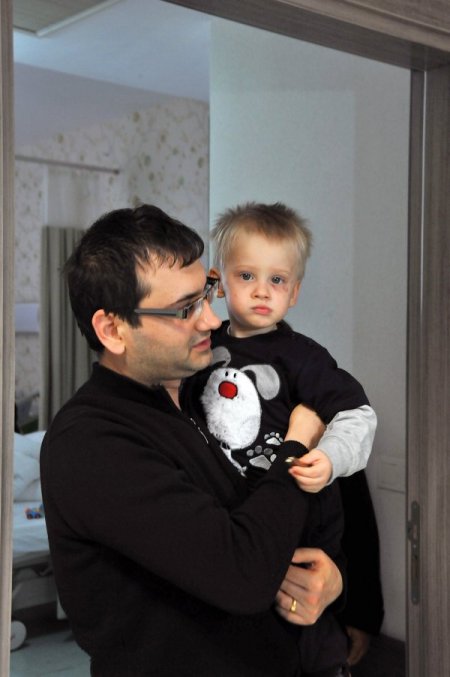 Sele kapılan küçük Emine'nin babası: Su arabayı sal gibi taşıdı