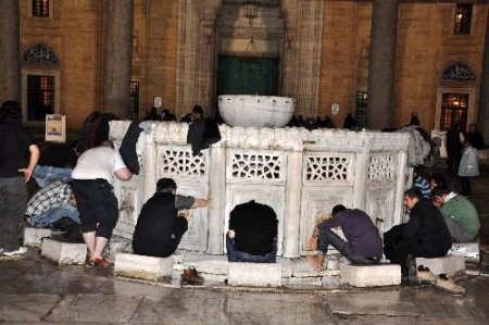 Selimiye Camii Mevlit Kandili'nde Doldu Taştı