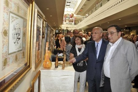Selvi Kılıçdaroğlu, YENİMEK kursiyerlerinin sergi heyecanına ortak oldu