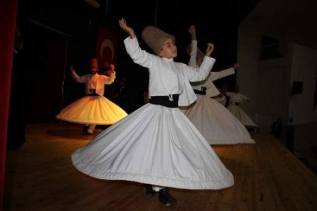 Sema Gösterisi, Liseli Gençleri Büyüledi