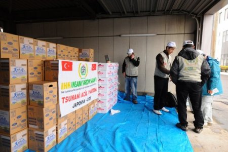 Sendai’deki İhh Ekipleri: Japonya’da Sözün Bittiği Yerdeyiz