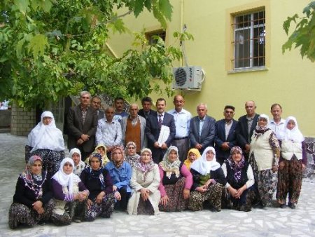 Senirkent'te Hacı Adaylarına Eğitim Semineri