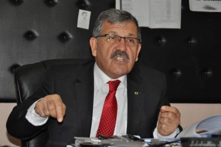 Şenliler: Siyasi Partiler Yasası Türk demokrasisinden çıkmış liderler sultasıdır