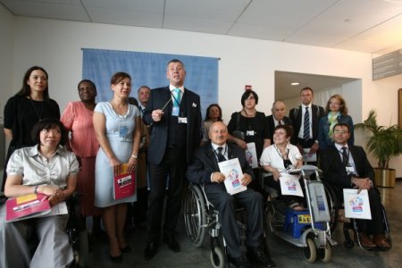 Şentürk BM'den engellilere seslendi : Hayatı yenmek için bir enstrümanınız olsun