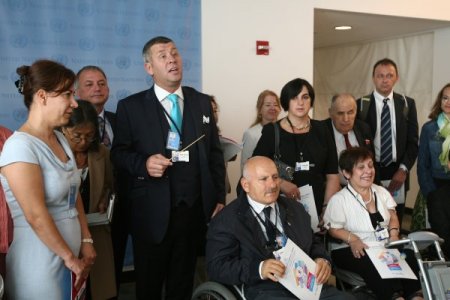 Şentürk BM'den engellilere seslendi : Hayatı yenmek için bir enstrümanınız olsun