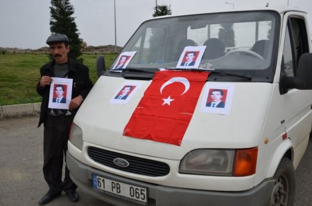 Serbest bırakılan askerler 21 yıl önce kaçırılan askerin ailesine de umut oldu