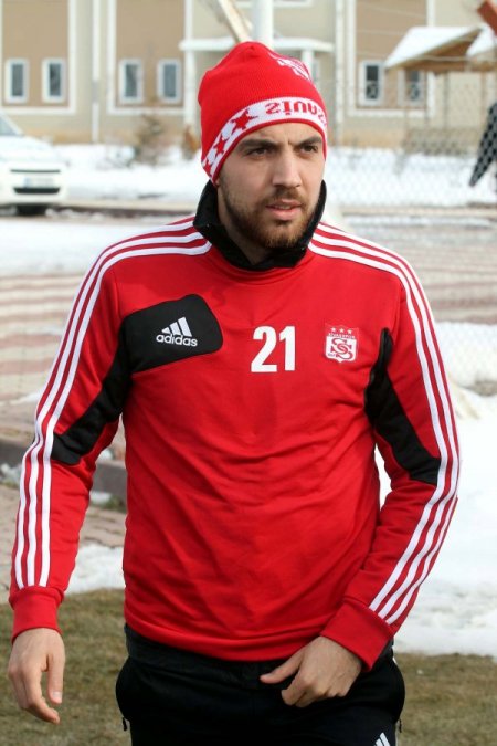 Sercan Yıldırım, Sivasspor’a transfer oldu