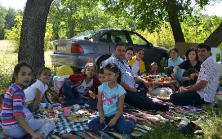 Serhat Koleji pikniği öğretmen, öğrenci ve velileri buluşturdu