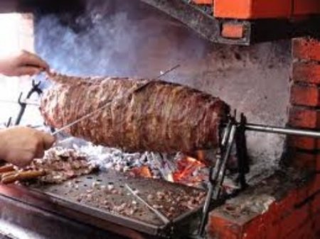 Serik Eğitim Gönüllüleri Derneği'nden öğrenciler yararına kermes