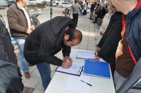 Serikliler, kamuda kılık kıyafet özgürlüğü istedi