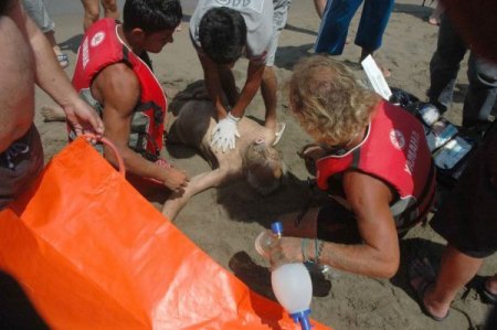 Serinlemek İçin Girdiği Denizde Boğuldu