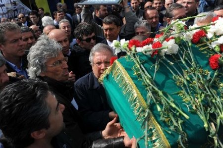 Serkan Acar, son yolculuğuna uğurlanıyor