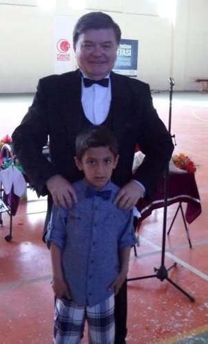 Sermet Erkin'den, Cizreli miniklere illüzyon gösterisi