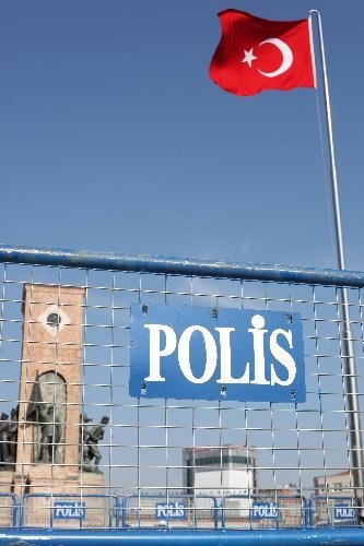 Sessiz Taksim'den 1 Mayıs manzaraları