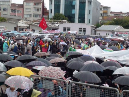 Sevenleri, Ünlü'yü Medine'ye yerleşme kararından vazgeçirmiş