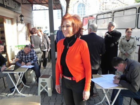 Sevgi Çemberi'nden kan bağışı kampanyası