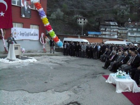 Sevgi Çiçeği Okuma Salonu Murgul'da Hizmete Girdi