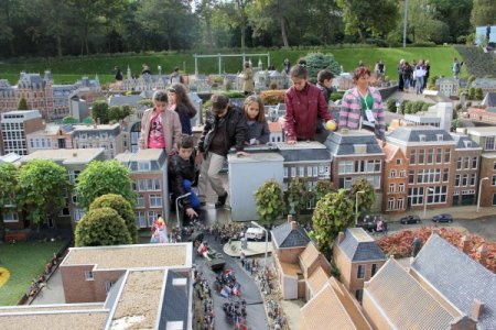 Sevgi evlerinde kalan çocuklar EXPO Floriade 2012’yi gezdi