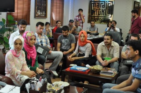 'Sevgi Köprüsü' Üniversiteden Uzandı