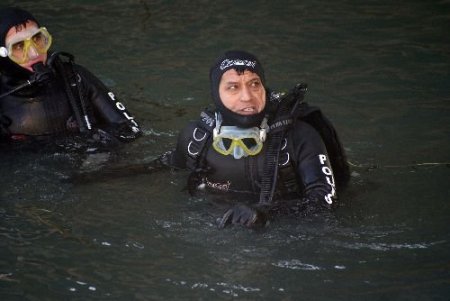'sevgisizliğe Elveda' Mektubu Bırakıp Seyhan Nehri'ne Atladığı Sanılan Şahsa Ulaşılamadı