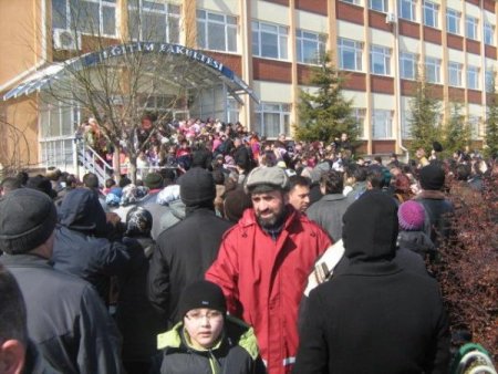 Seviye Belirleme Sınavına 10 Bin Öğrenci Katıldı