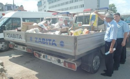 Seyhan Zabıtası Bozuk Gıda Denetimine Çıktı