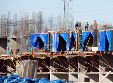 Seyhan'ın Kentsel Dönüşüm Projesi'nde günde 500 işçi çalışıyor