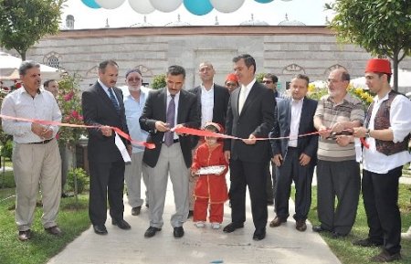 Şeyhülislam Mustafa Efendi Tekkesi’nde kermes