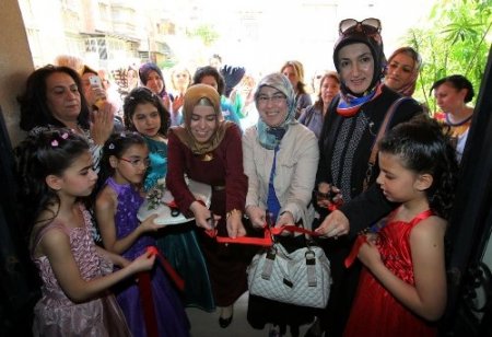 SEYMER kursiyerlerinin el emekleri sergileniyor