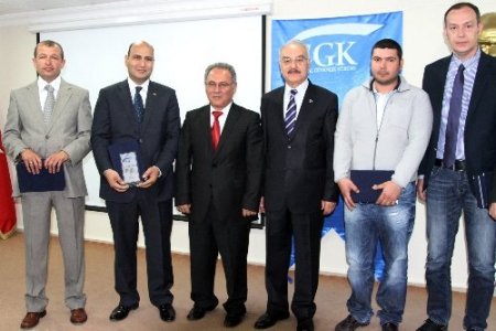 SGK, primini gününde ödeyen ve borcu olmayan 10 şirketi ödüllendirdi