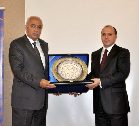 Sgk; 97,2 Milyar Tl Pirim Geliriyle 104,7 Milyar Tl Emekli Aylığı Ödeyecek