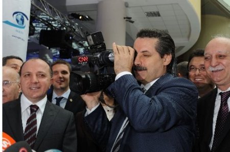 SGK TV, Bakan Çelik'in katıldığı törenle yayına başladı