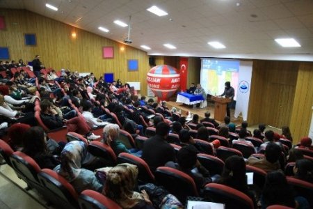 'Sıcak hava balonculuğu Kapadokya bölgesine gelen turist sayısını artırdı'