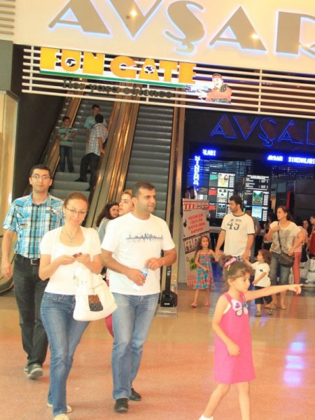 Sıcak Havada Avm Serinliği